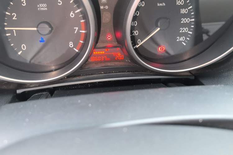 Used Mazda 5 2013 2.0L Automatic Luxury Edition Odometer Close Up
