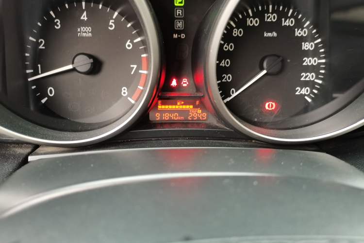 Used Mazda 5 2013 2.0L Automatic Comfort Edition Odometer Close Up