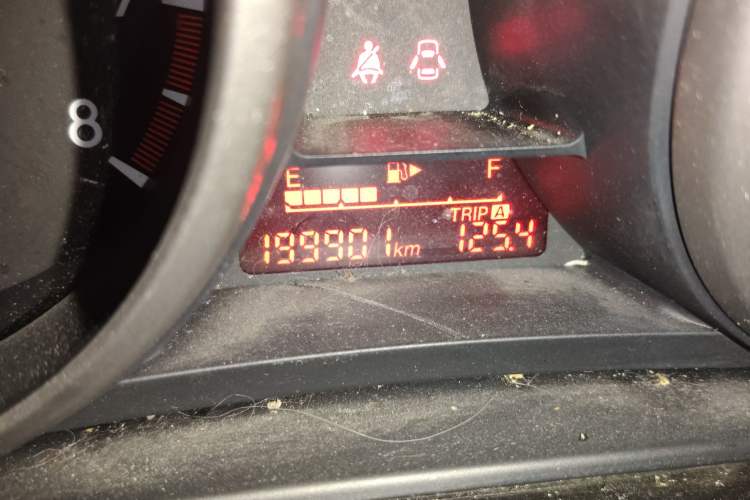 Used Mazda 5 2013 2.0L Automatic Luxury Edition Odometer Close Up