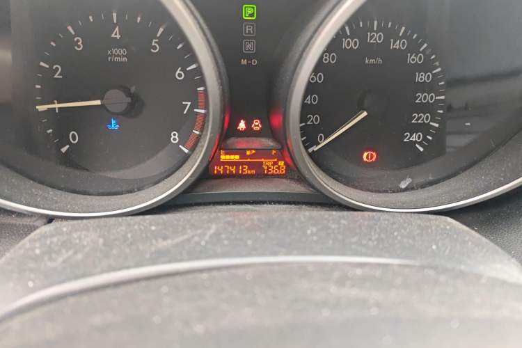 Used Mazda 5 2013 2.0L Automatic Luxury Edition Odometer Close Up