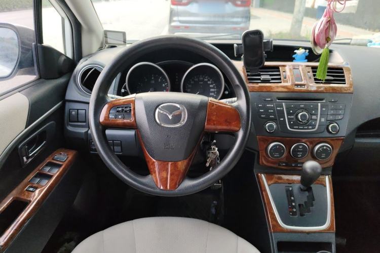 Used Mazda 5 2013 2.0L Automatic Comfort Edition Steering Wheel