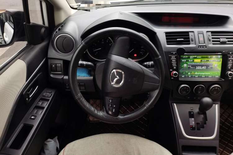 Used Mazda 5 2013 2.0L Automatic Comfort Edition Steering Wheel