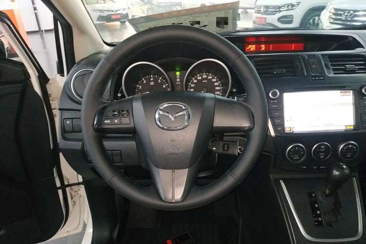 Used Mazda 5 2013 2.0L Automatic Comfort Edition Steering Wheel