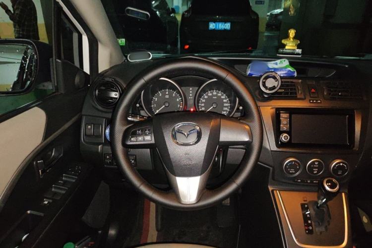 Used Mazda 5 2013 2.0L Automatic Luxury Edition Steering Wheel