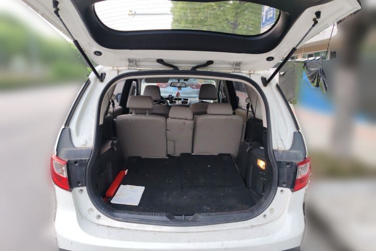 Used Mazda 5 2013 2.0L Automatic Comfort Edition Trunk