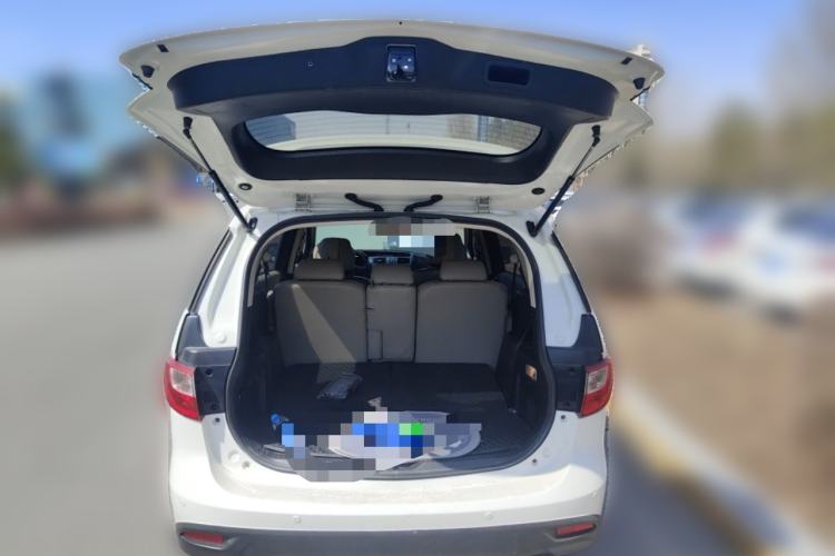 Used Mazda 5 2013 2.0L Automatic Luxury Edition Trunk