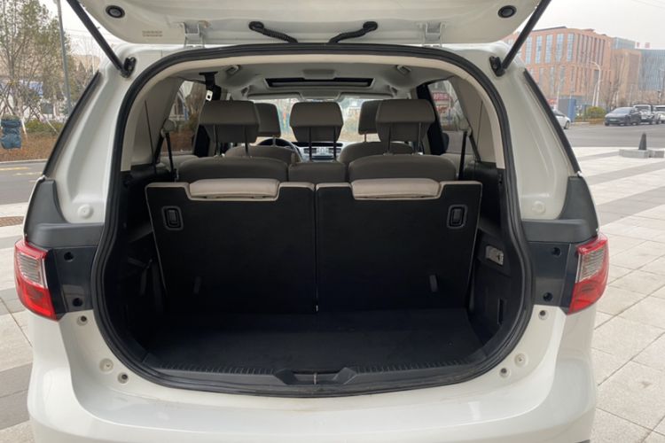 Used Mazda 5 2013 2.0L Manual Comfort Version Trunk