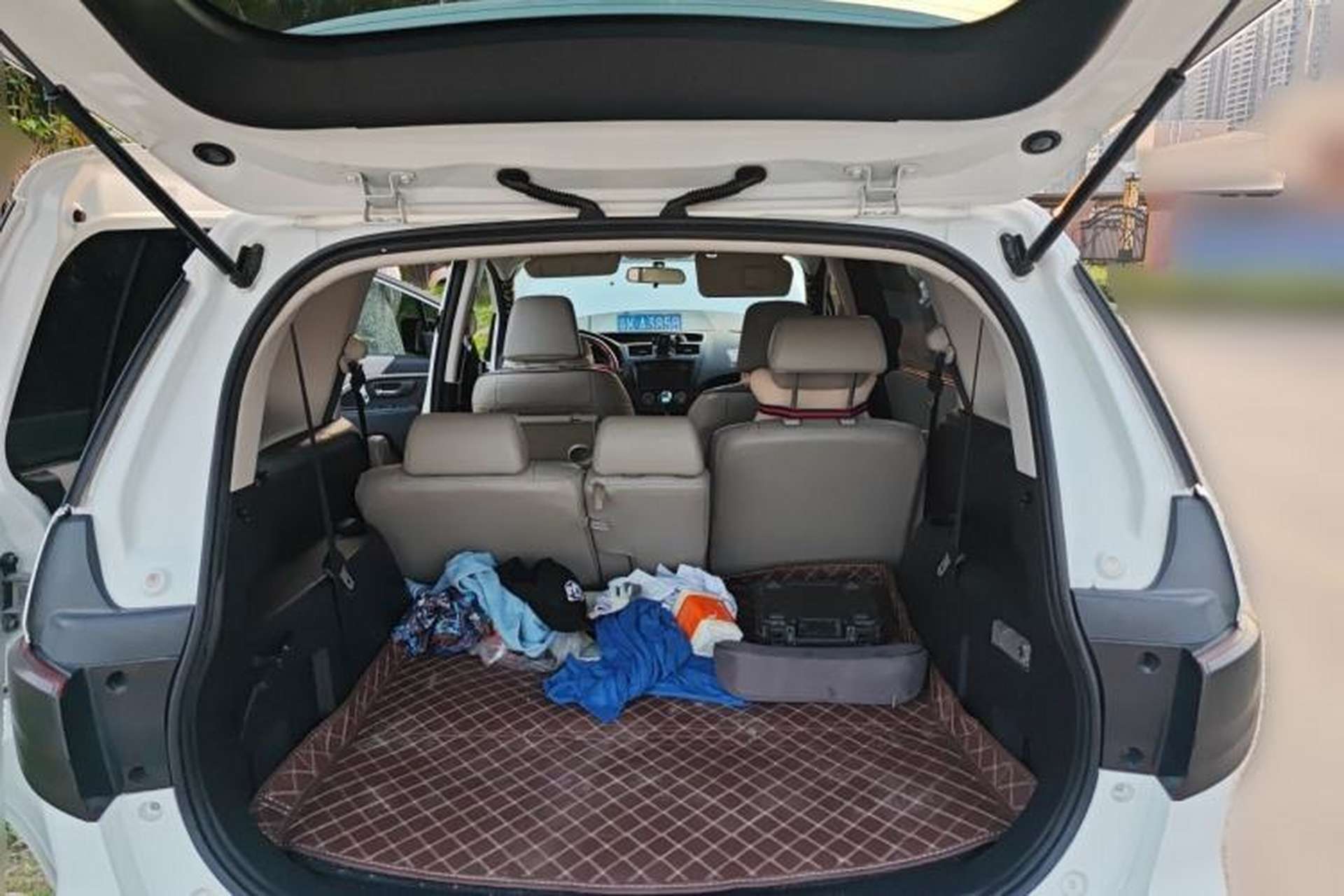 Used Mazda 5 2013 2.0L Automatic Luxury Edition Trunk