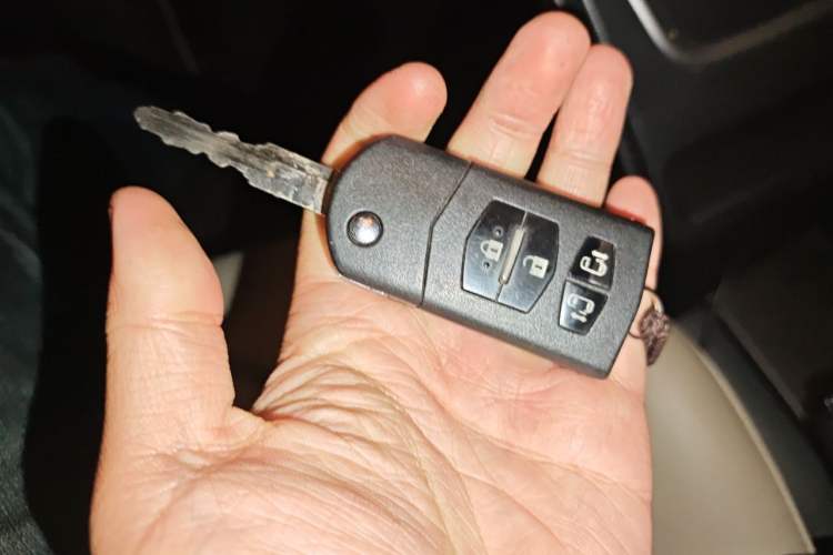 Used Mazda 5 2013 2.0L Automatic Luxury Edition Vehicle Key