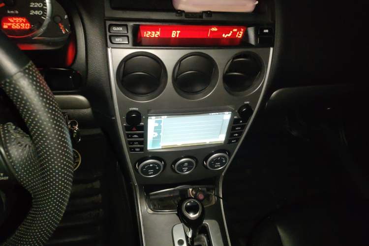 Used Mazda 6 2015 2.0L Automatic Fashion Edition Audio And AC Panel