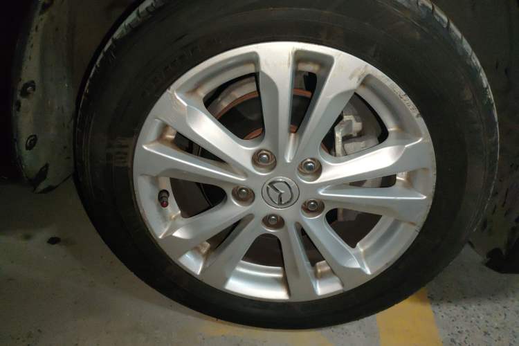 Used Mazda 6 2015 2.0L Automatic Fashion Edition Right Front Wheel Hub