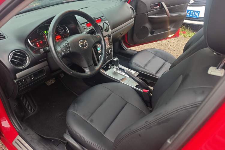 Used Mazda 6 2013 2.0L Automatic Fashion Edition Interior 2