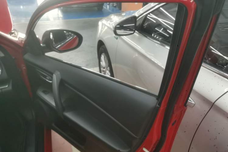 Used Mazda 6 2012 Coupe 2.0L Automatic Elite Edition Right Front Door Interior