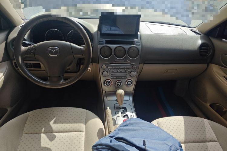 Used Mazda 6 2004 2.3L Automatic Tech Edition Center Console