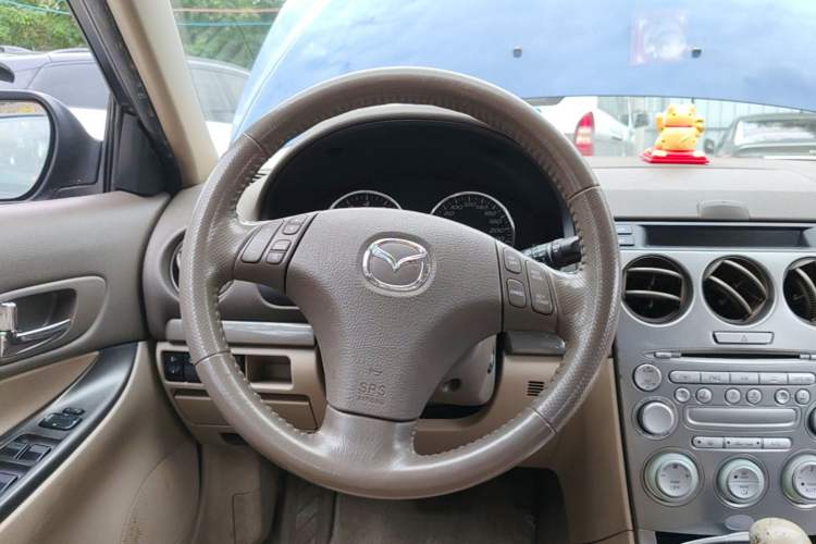 Used Mazda 6 2004 2.3L Automatic Luxury Version Steering Wheel
