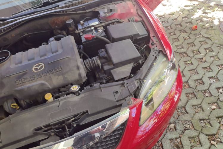 Used Mazda 6 2004 2.3L Automatic Luxury Version Engine Bay Left