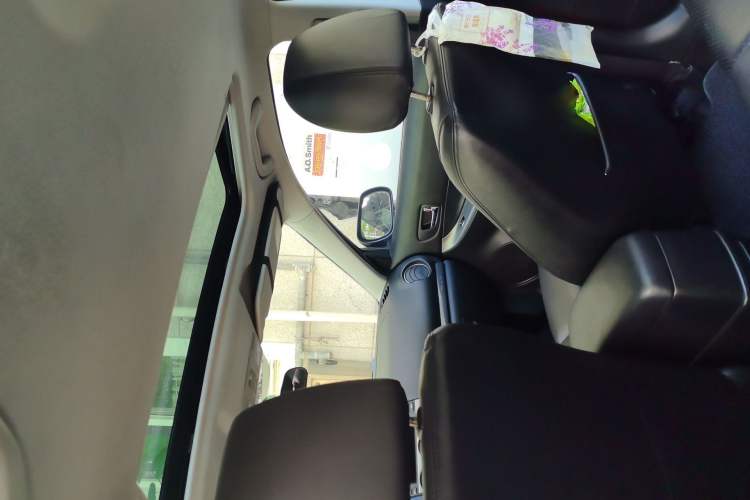 Used Mazda 6 2004 2.3L Automatic Luxury Version Headliner