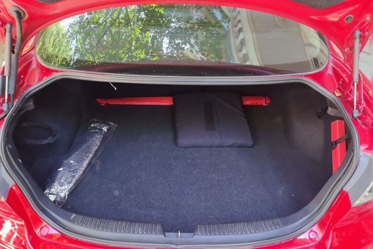 Used Mazda 6 2004 2.3L Automatic Luxury Version Trunk