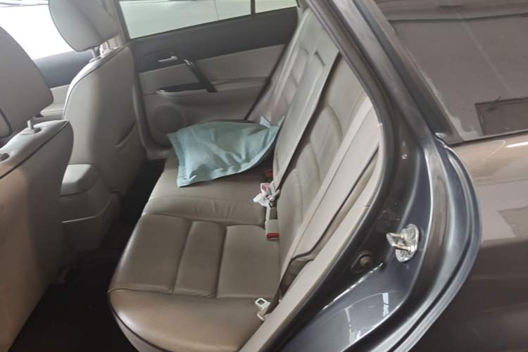 Used Mazda 6 2006 Wagon 2.3L Automatic Model Left Rear Seat
