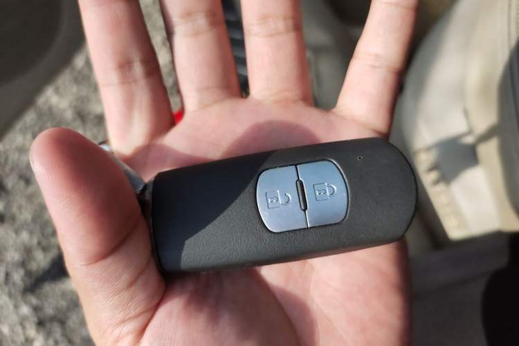 Used Mazda 6 2006 2.3L Automatic Luxury Version Vehicle Key