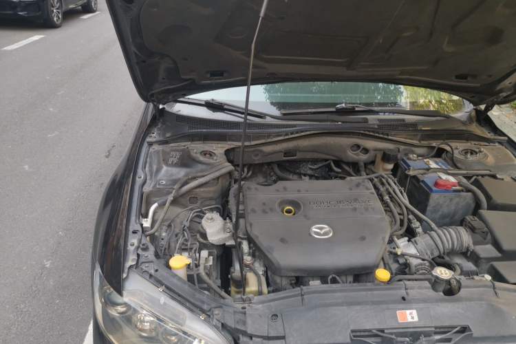 Used Mazda 6 2007 2.0L Automatic Luxury Version Engine Bay Right