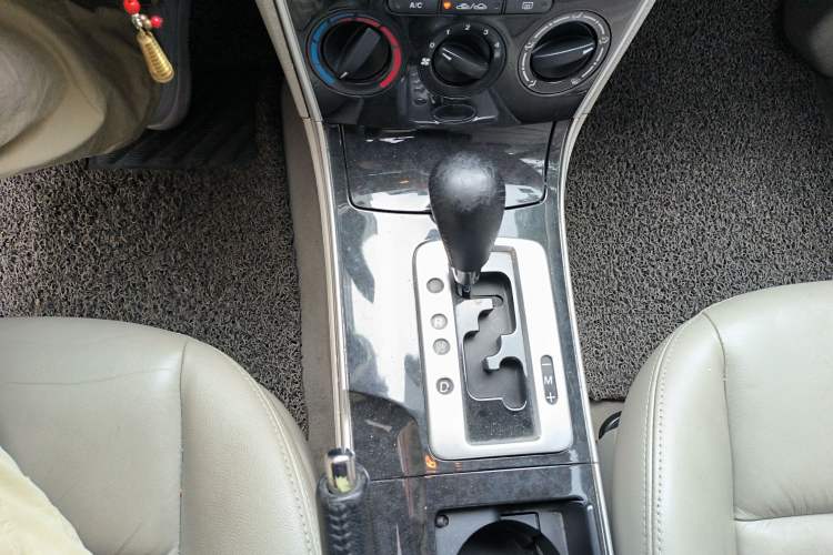Used Mazda 6 2007 2.0L Automatic Luxury Version Gear Lever