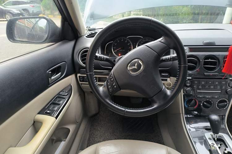Used Mazda 6 2007 2.0L Automatic Luxury Version Steering Wheel