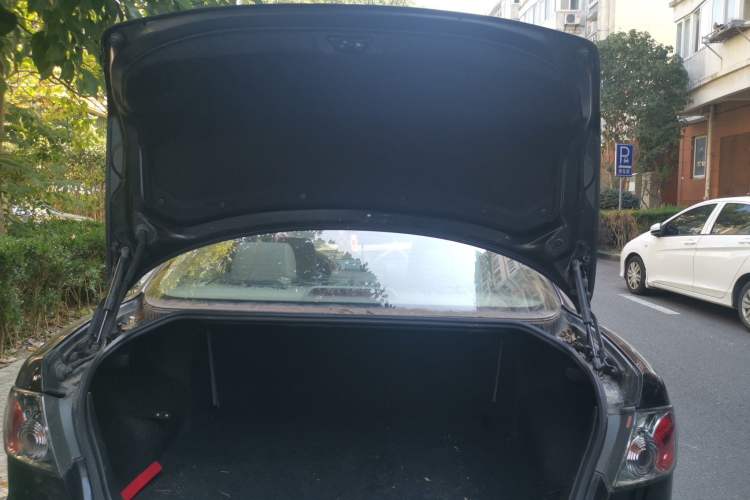 Used Mazda 6 2007 2.0L Automatic Luxury Version Trunk