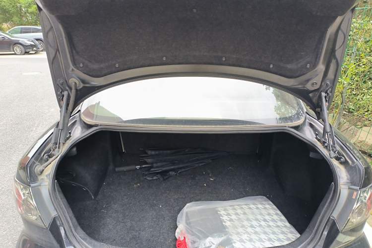 Used Mazda 6 2007 2.0L Automatic Luxury Version Trunk
