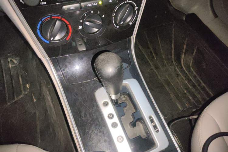 Used Mazda 6 2007 2.0L Automatic Luxury Version Gear Lever