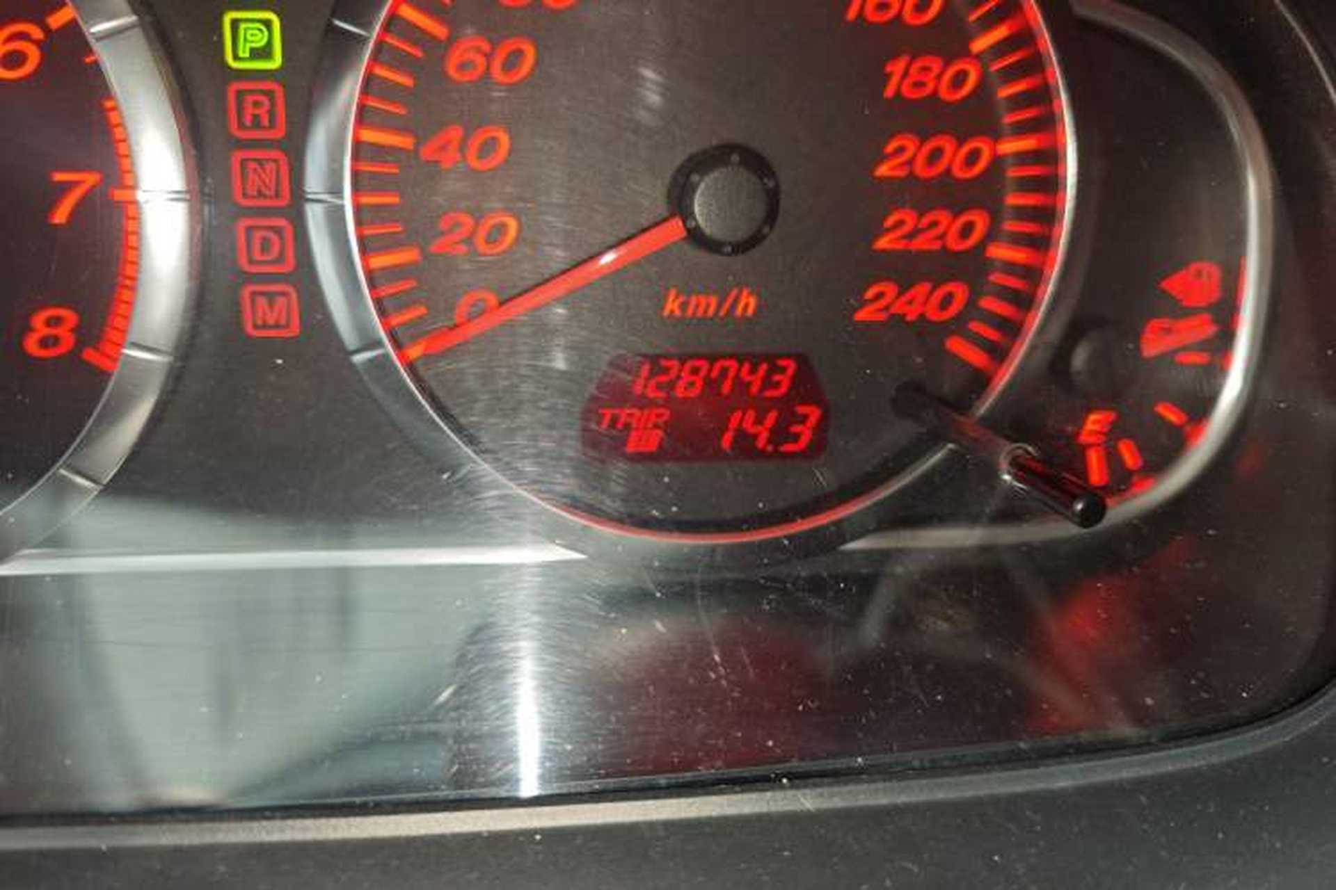 Used Mazda 6 2007 2.0L Automatic Luxury Version Odometer Close Up
