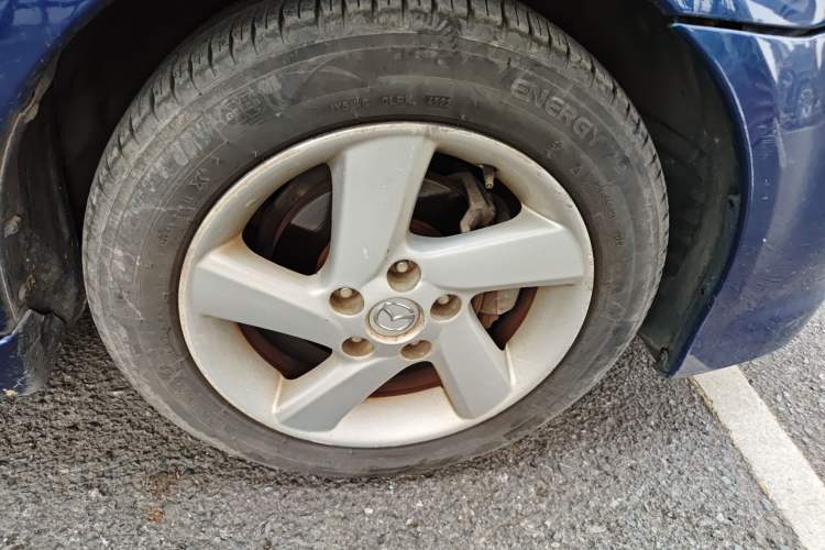 Used Mazda 6 2007 Coupe 2.3L Automatic Model Right Front Wheel Hub