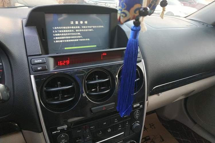 Used Mazda 6 2007 2.0L Automatic Luxury Version Audio And AC Panel