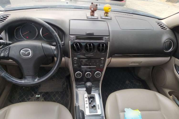 Used Mazda 6 2007 2.0L Automatic Ultra-Luxury Version Center Console