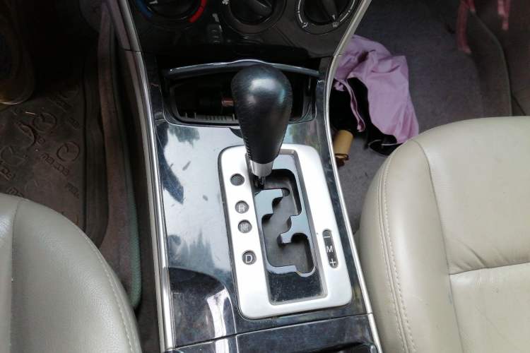 Used Mazda 6 2007 2.0L Automatic Luxury Version Gear Lever