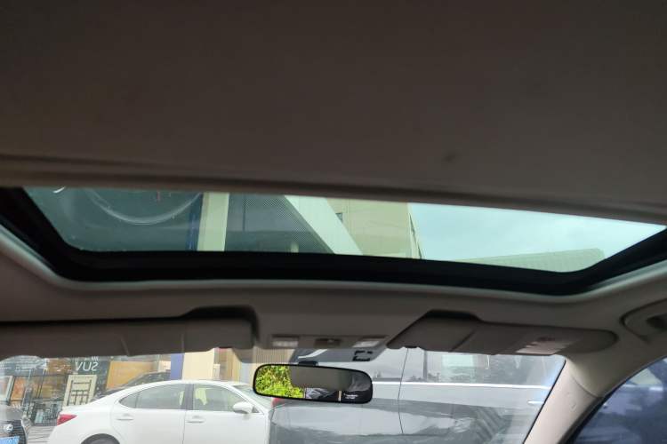 Used Mazda 6 2007 2.0L Automatic Ultra-Luxury Version Headliner