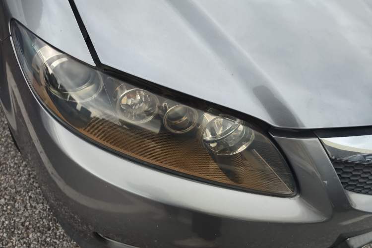 Used Mazda 6 2007 2.0L Automatic Ultra-Luxury Version Right Front Headlight