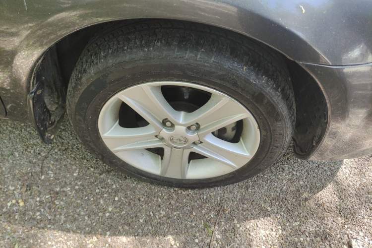 Used Mazda 6 2007 2.3L Automatic Flagship Edition Right Front Wheel Hub