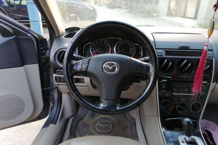 Used Mazda 6 2007 2.0L Automatic Luxury Version Steering Wheel