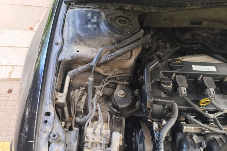 Used Mazda 6 2007 2.0L Automatic Luxury Version Engine Bay Right