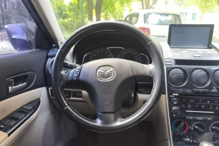 Used Mazda 6 2007 2.0L Automatic Luxury Version Steering Wheel