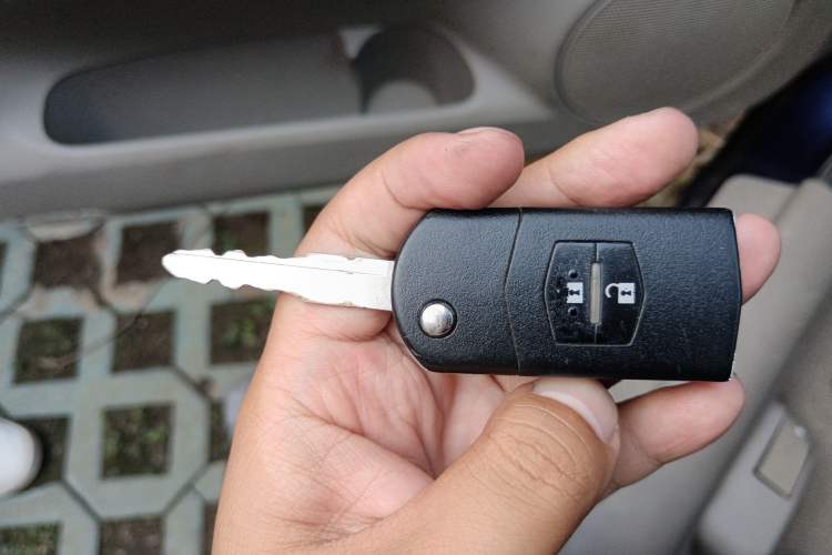 Used Mazda 6 2007 2.0L Manual Transmission Vehicle Key