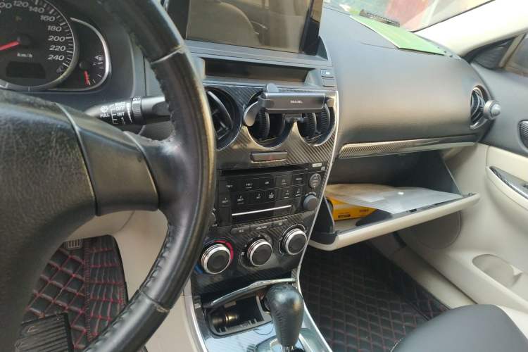 Used Mazda 6 2007 2.0L Automatic Luxury Version Audio And AC Panel