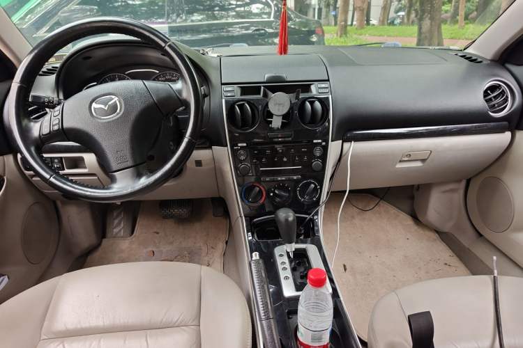 Used Mazda 6 2007 2.0L Automatic Luxury Version Center Console