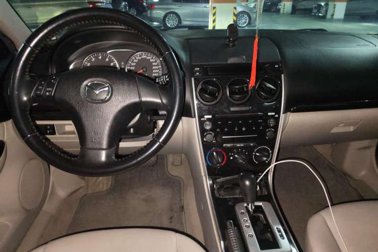 Used Mazda 6 2007 2.0L Automatic Luxury Version Center Console