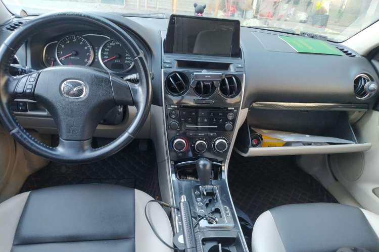 Used Mazda 6 2007 2.0L Automatic Luxury Version Center Console
