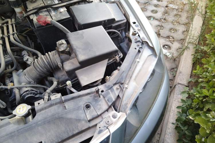 Used Mazda 6 2007 2.0L Manual Transmission Engine Bay Left