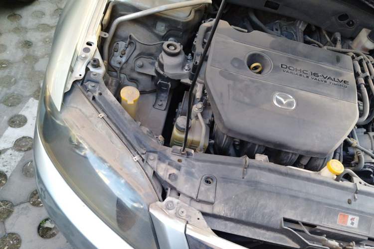 Used Mazda 6 2007 2.0L Manual Transmission Engine Bay Right