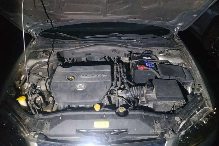 Used Mazda 6 2007 2.0L Automatic Ultra-Luxury Version Engine Bay