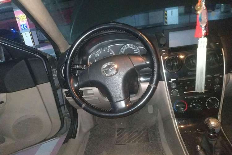 Used Mazda 6 2007 2.0L Manual Transmission Steering Wheel